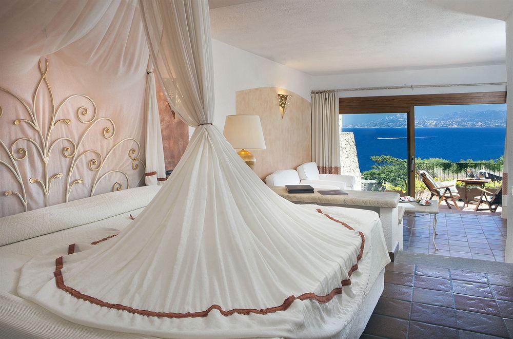 Hotel Capo D'Orso Thalasso & Spa Palau Exterior photo
