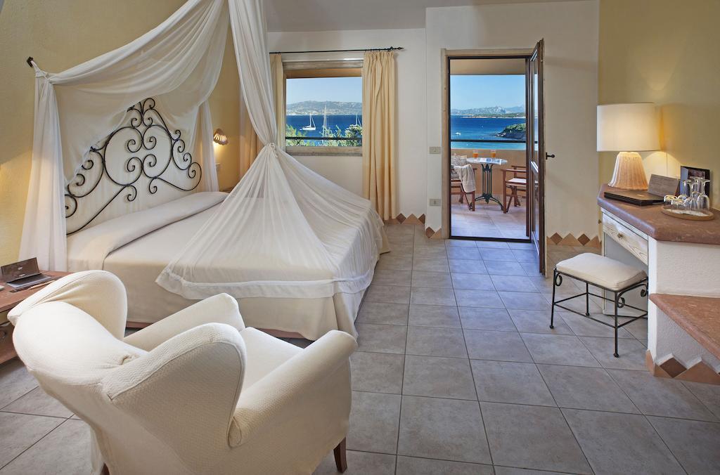 Hotel Capo D'Orso Thalasso & Spa Palau Room photo