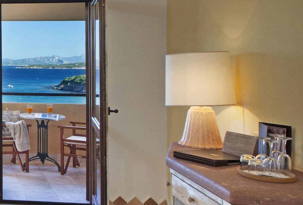 Hotel Capo D'Orso Thalasso & Spa Palau Room photo