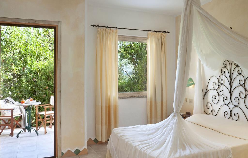 Hotel Capo D'Orso Thalasso & Spa Palau Room photo