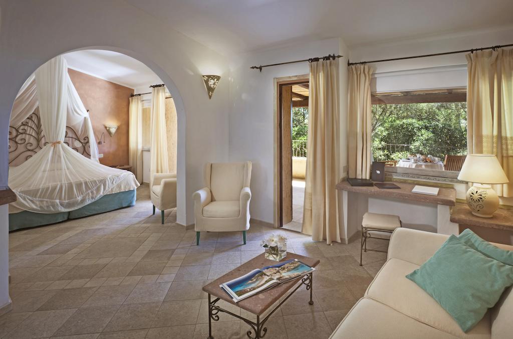 Hotel Capo D'Orso Thalasso & Spa Palau Room photo