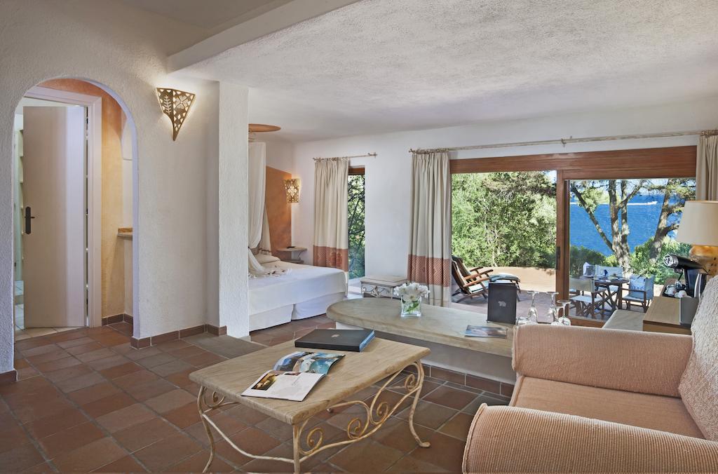 Hotel Capo D'Orso Thalasso & Spa Palau Exterior photo